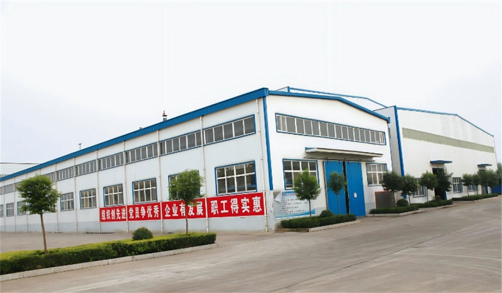 打磨車間外側(cè)